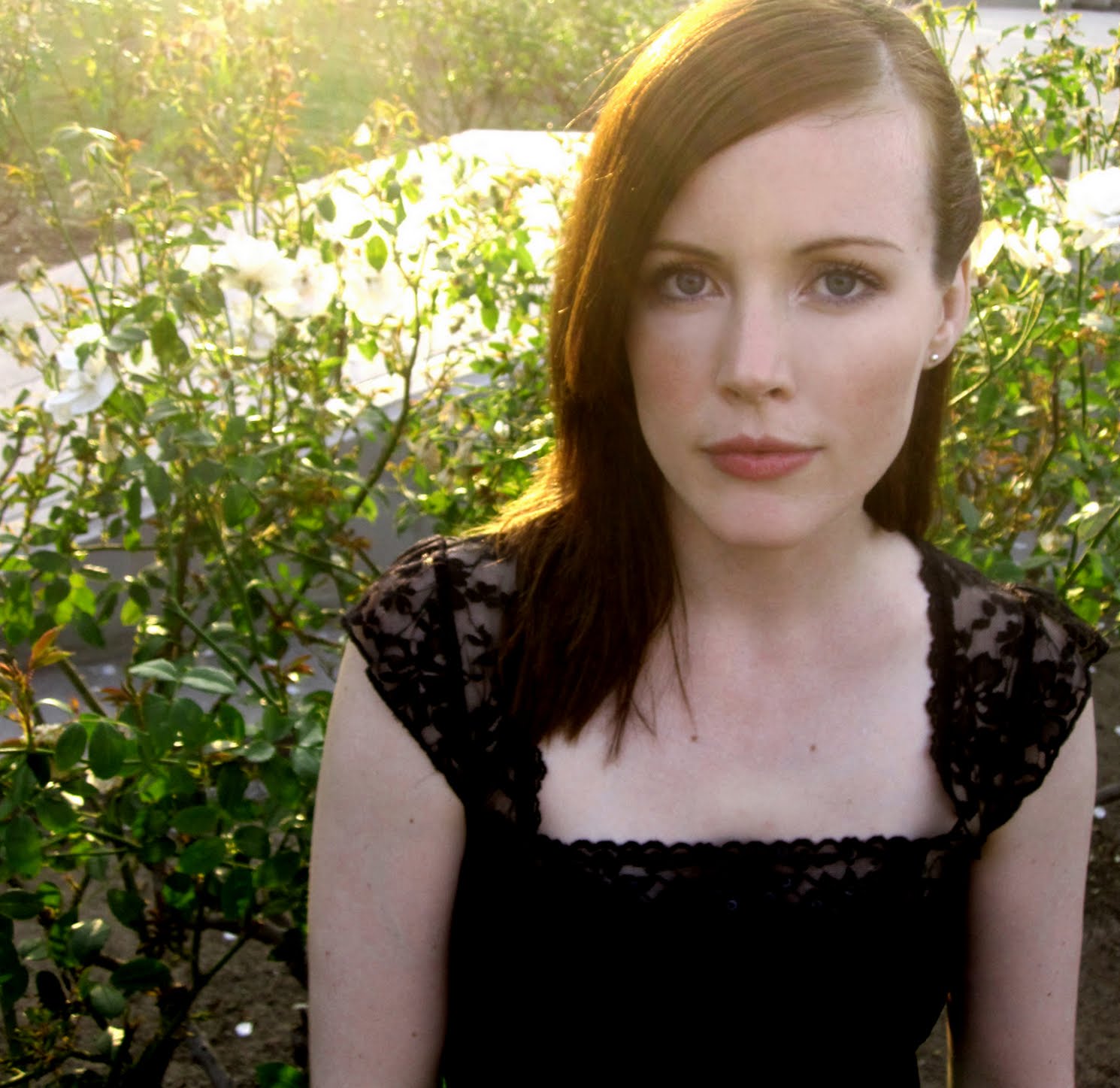 Sara Ratel Sara Radle – Last – mp3hugger