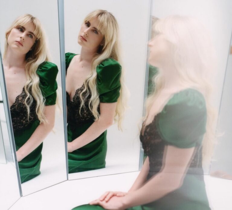 Mary Middlefield – Milk