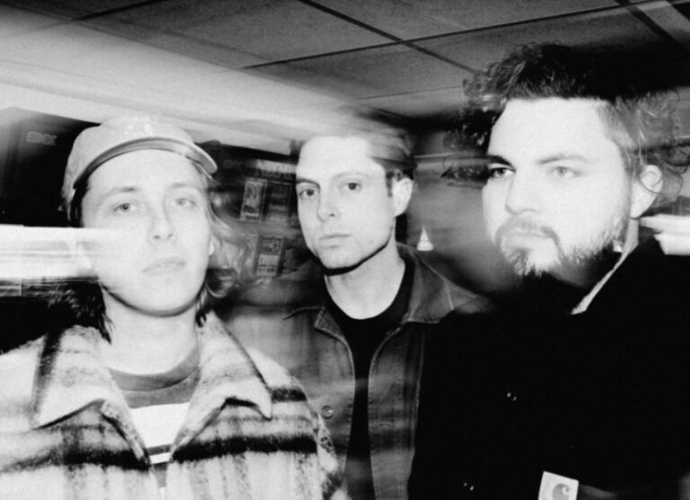 Lozenge – For Lack of Trying